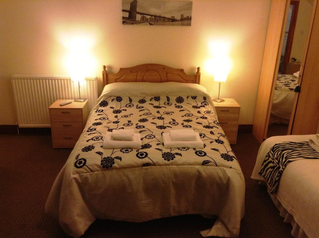 Rosebery House Moffat Room photo